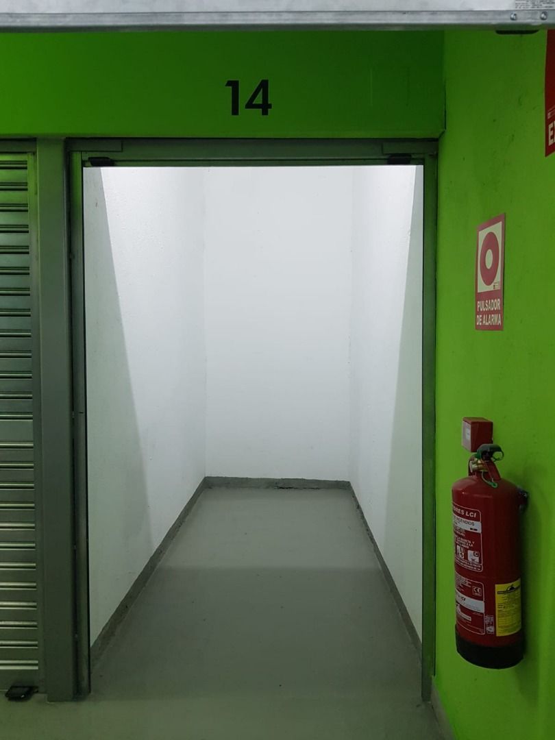 Traster de lloguer a N/A, Moscardó