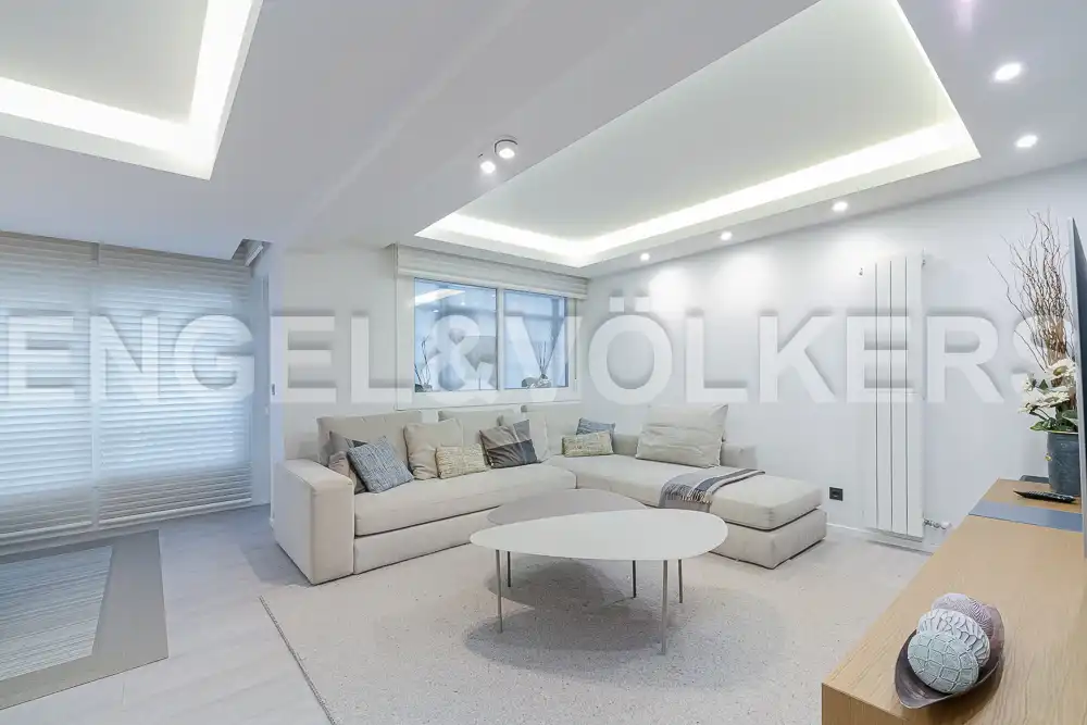 Sala d'estar de Pis en venda en Vigo  amb Calefacció