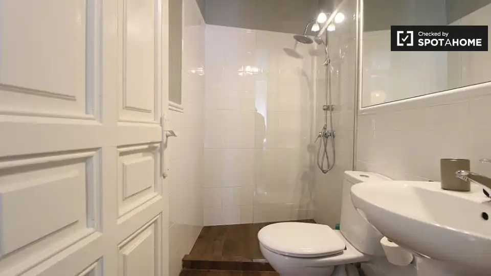 Habitación en Universidad - Malasaña