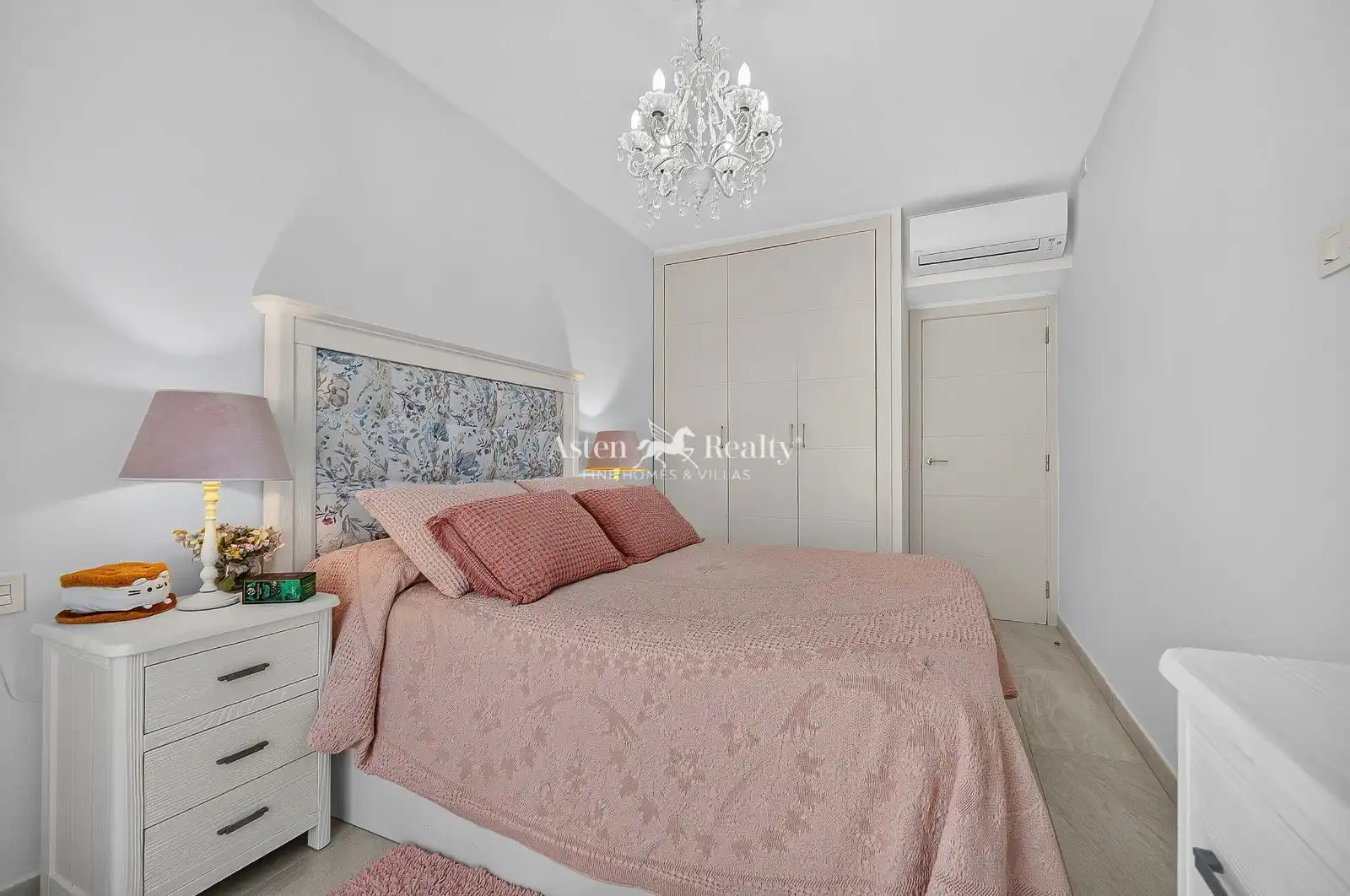 Habitación de Casa adosada en venta en Arona con Aire acondicionado, Jardín privado y Terraza