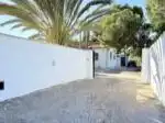 Vista exterior de Casa o chalet en venta en Elche / Elx con Aire acondicionado, Terraza y Piscina