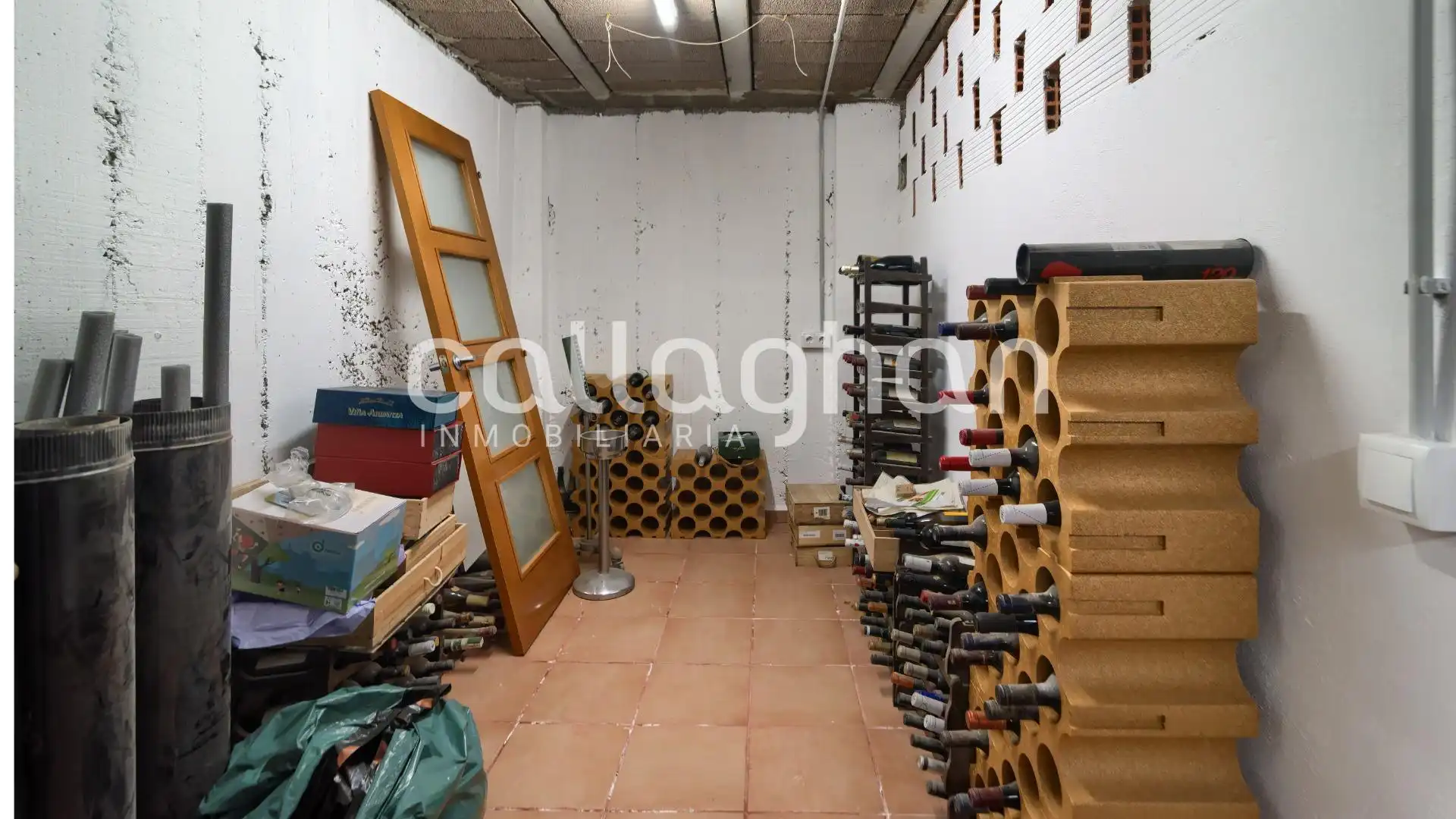 Casa adosada en venda a Calle OLMO, Nuevo Centro