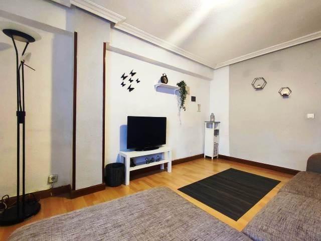 Pis en venda a Calle de Francisco Grandmontagne, Gamonal - San Bruno - G9, Capiscol - Gamonal