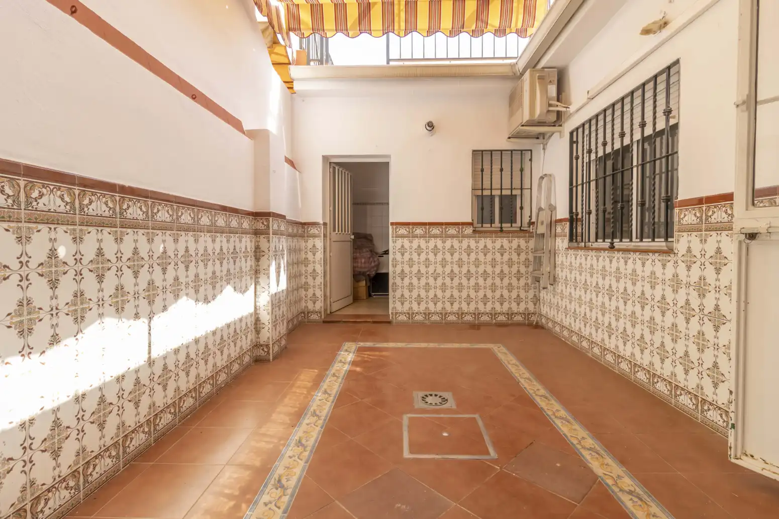 Casa adosada en venda a Tablada