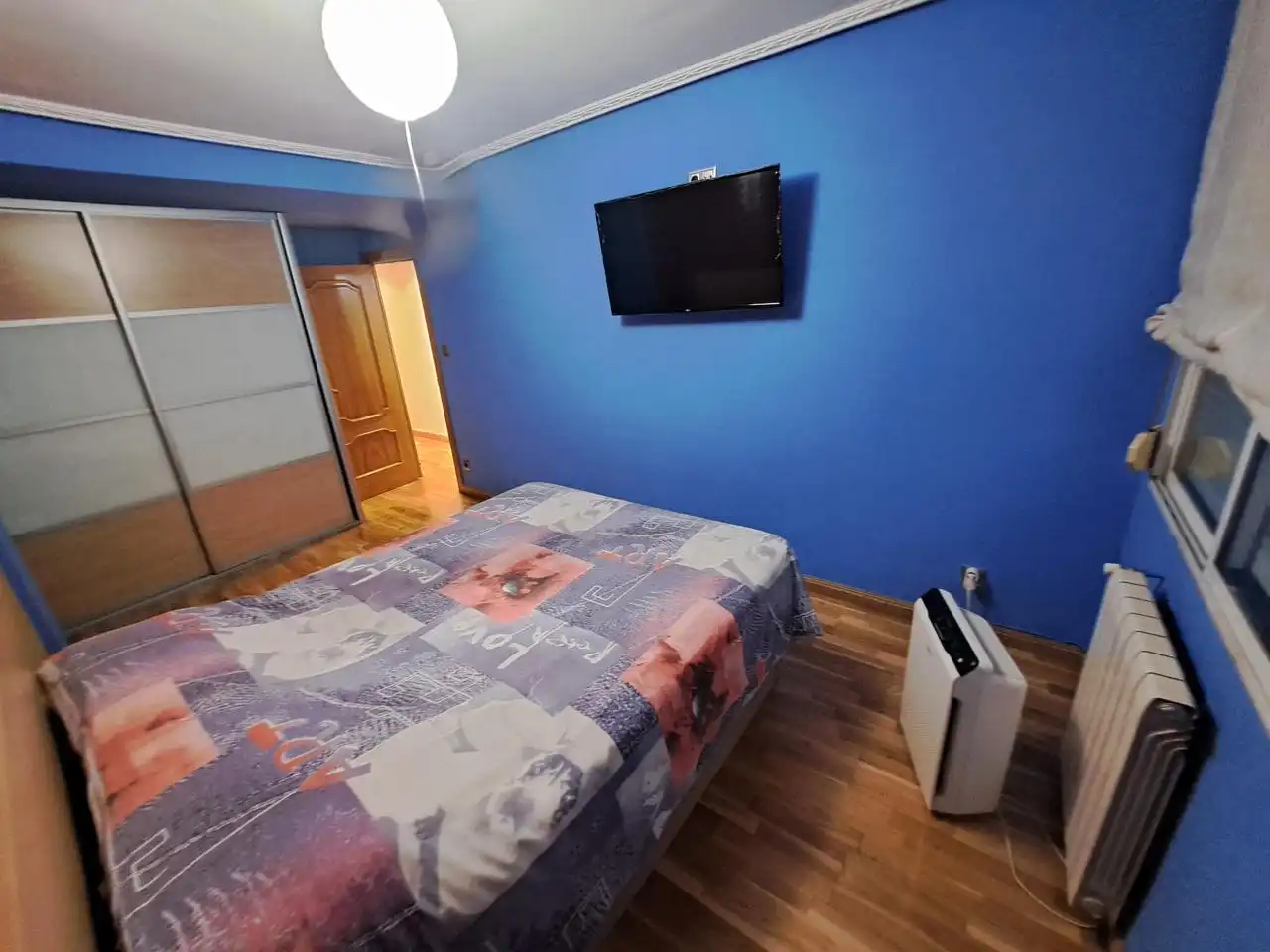 Bedroom of Flat for sale in Zaragoza  with Air Conditioner, Heating and Parquet flooring