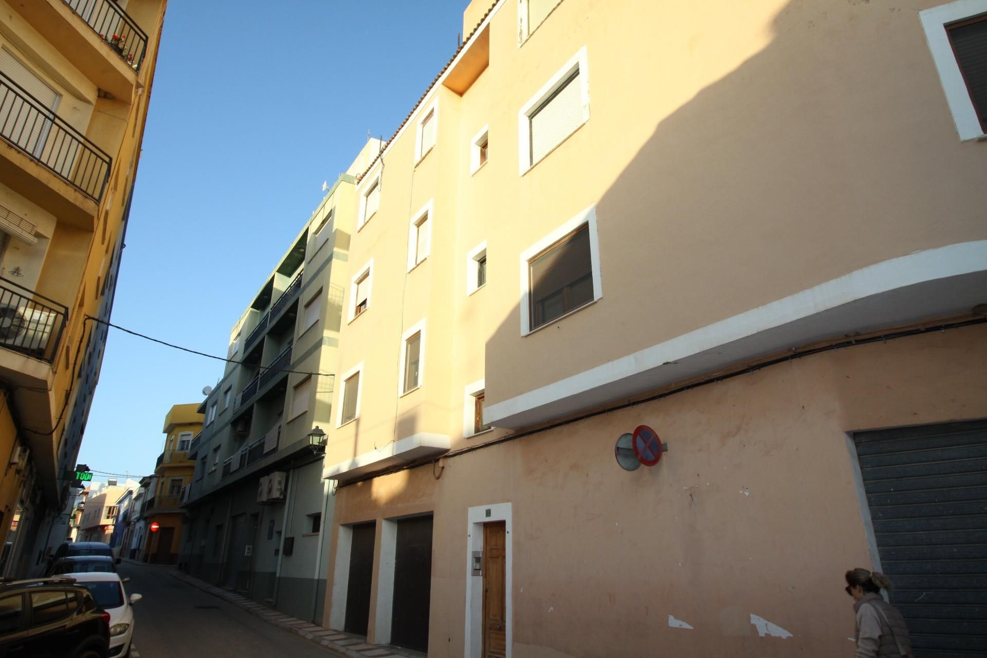 Flat for sale in Calle ROQUETES DE LES, Gata de Gorgos