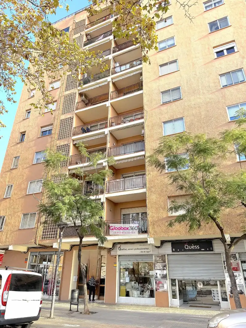 Pis amb terrassa en venda a Passeig Passeig de la Misericòrdia, 14, imagen 3