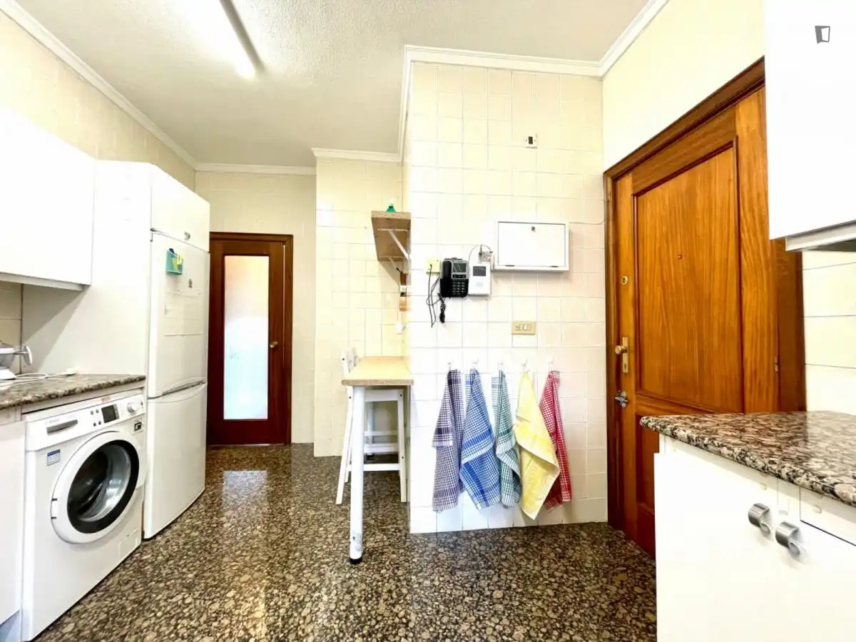 Room in Castaños - Begoñaibarra