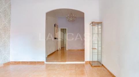 Foto 2 de Planta baixa en venda a Sanfeliu, L'Hospitalet de Llobregat