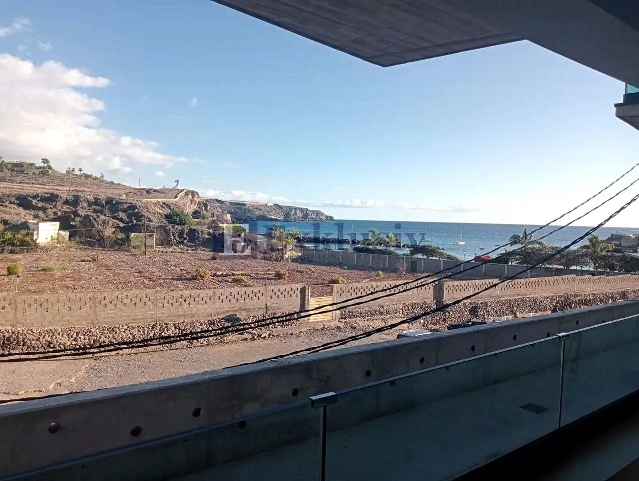 Vista exterior de Planta baja en venta en Guía de Isora con Aire acondicionado, Terraza y Amueblado
