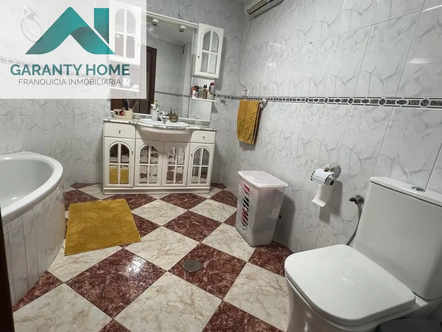 Piso con terraza en venta en Martos, imagen 9