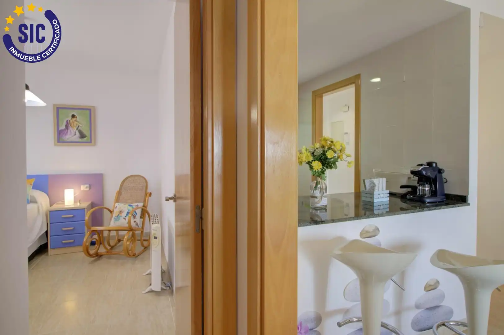 Maisonette zum Verkauf in Nules mit Klimaanlage, Privatgarten und Terrasse