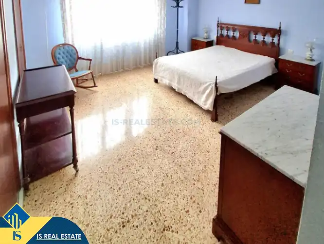 Dormitori de Apartament en venda en Alicante / Alacant amb Aire condicionat, Calefacció i Terrassa
