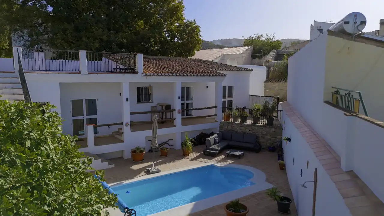 Vista exterior de Casa o chalet en venta en Periana con Terraza y Piscina