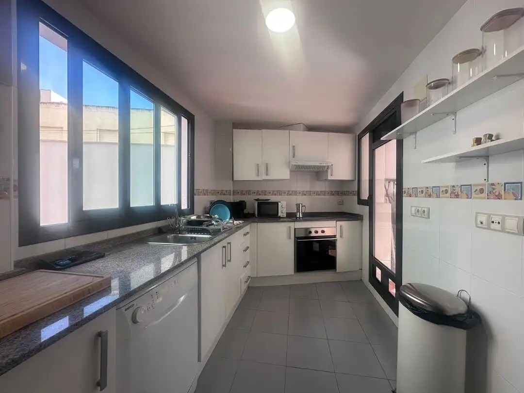 Flat for rent in Calle Maestro Caballero, Campoamor