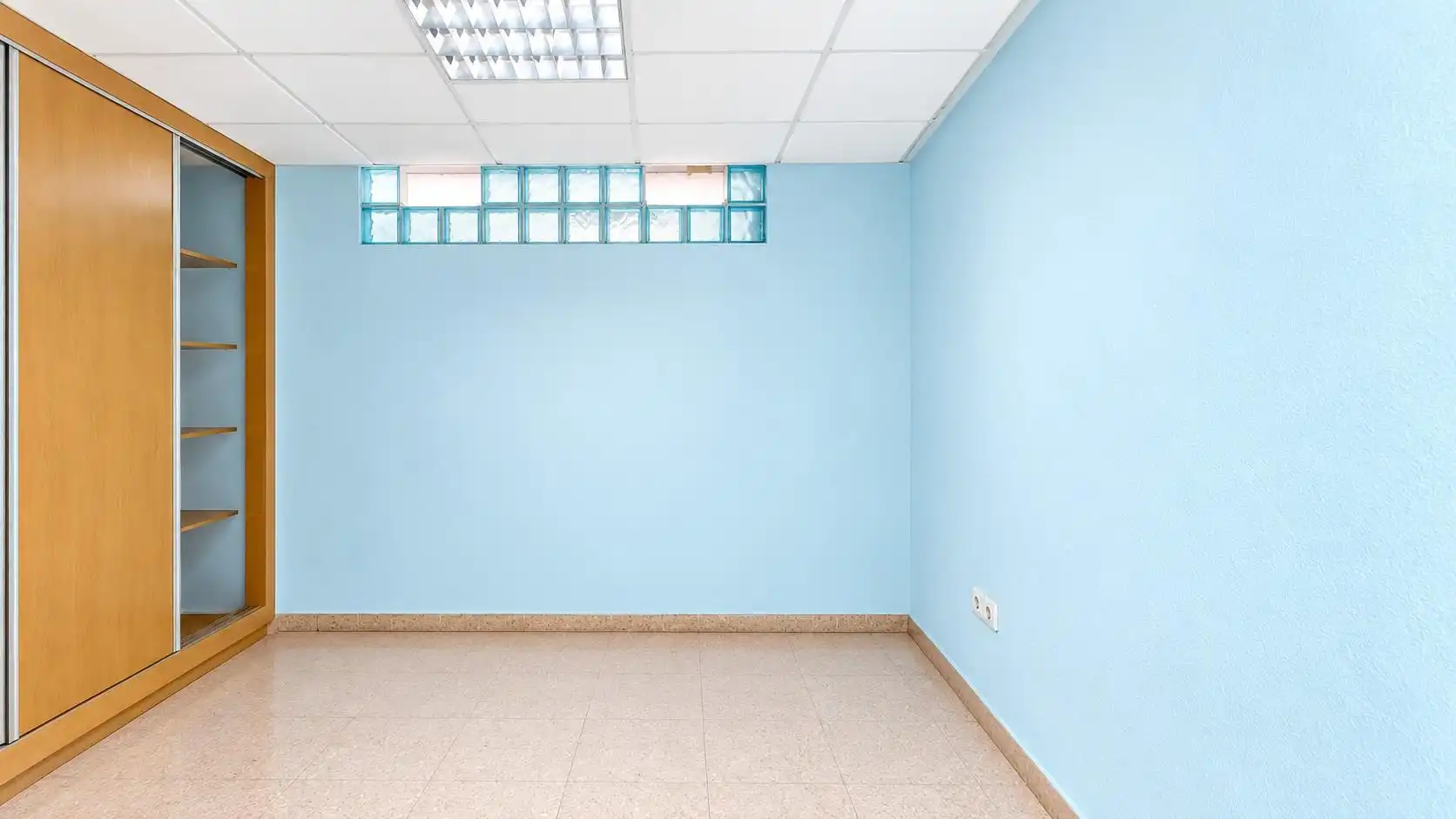 Business premises for sale in Calle LIMON, imagen 17