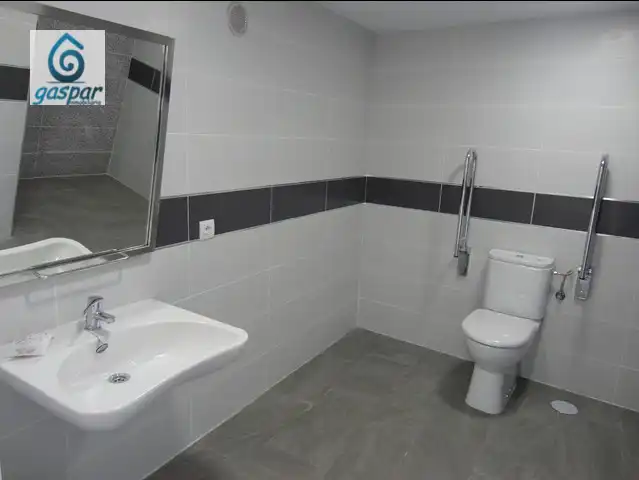 Bany de Oficina de lloguer en Tacoronte amb Aire condicionat i Internet