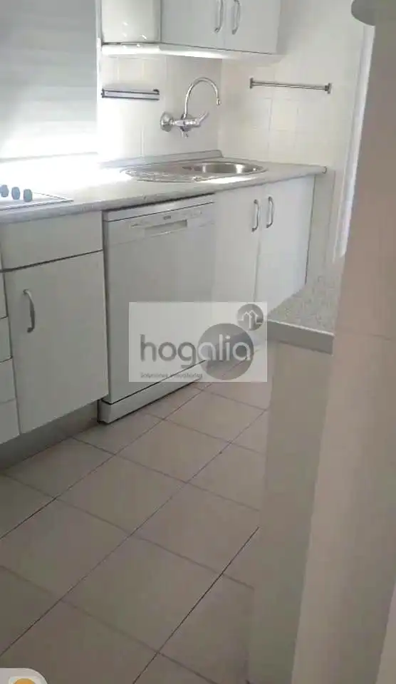 Cocina de Piso de alquiler en Sevilla con Aire acondicionado, Amueblado y Balcón