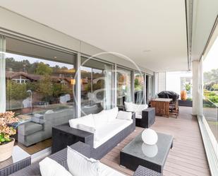 Terrace of Flat for sale in Sant Cugat del Vallès  with Air Conditioner, Heating and Private garden