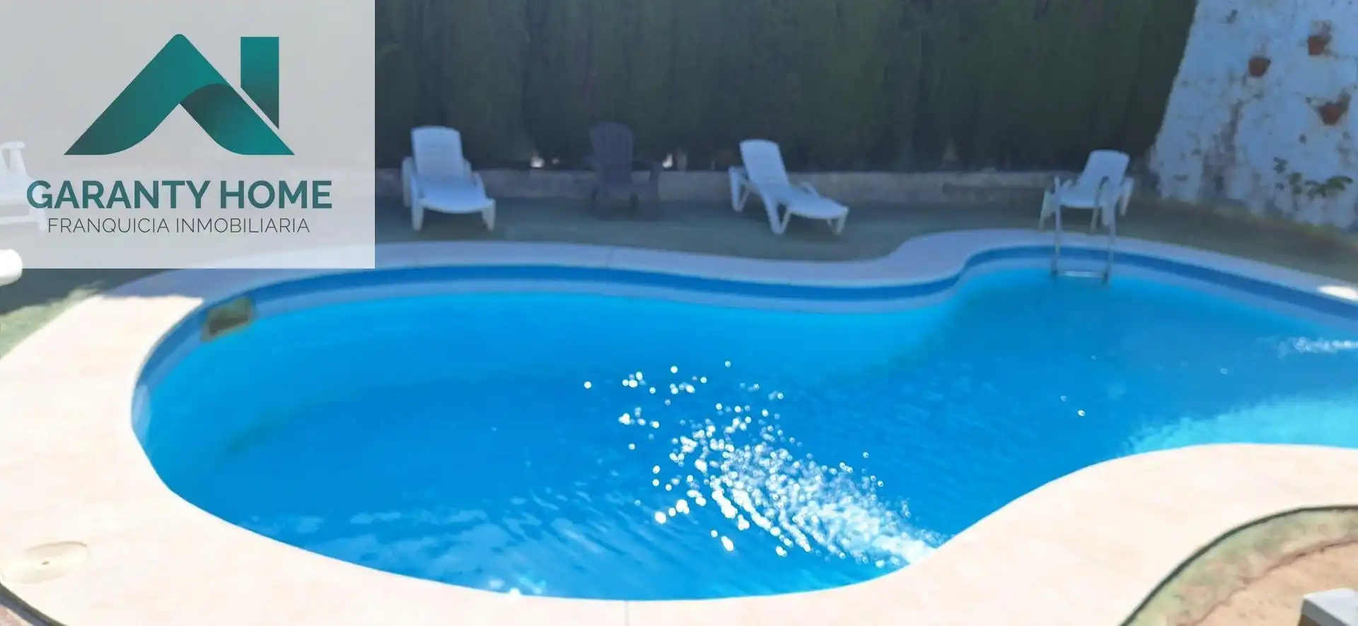 Piscina de Casa o chalet en venta en Valdepeñas de Jaén con Aire acondicionado, Calefacción y Jardín privado