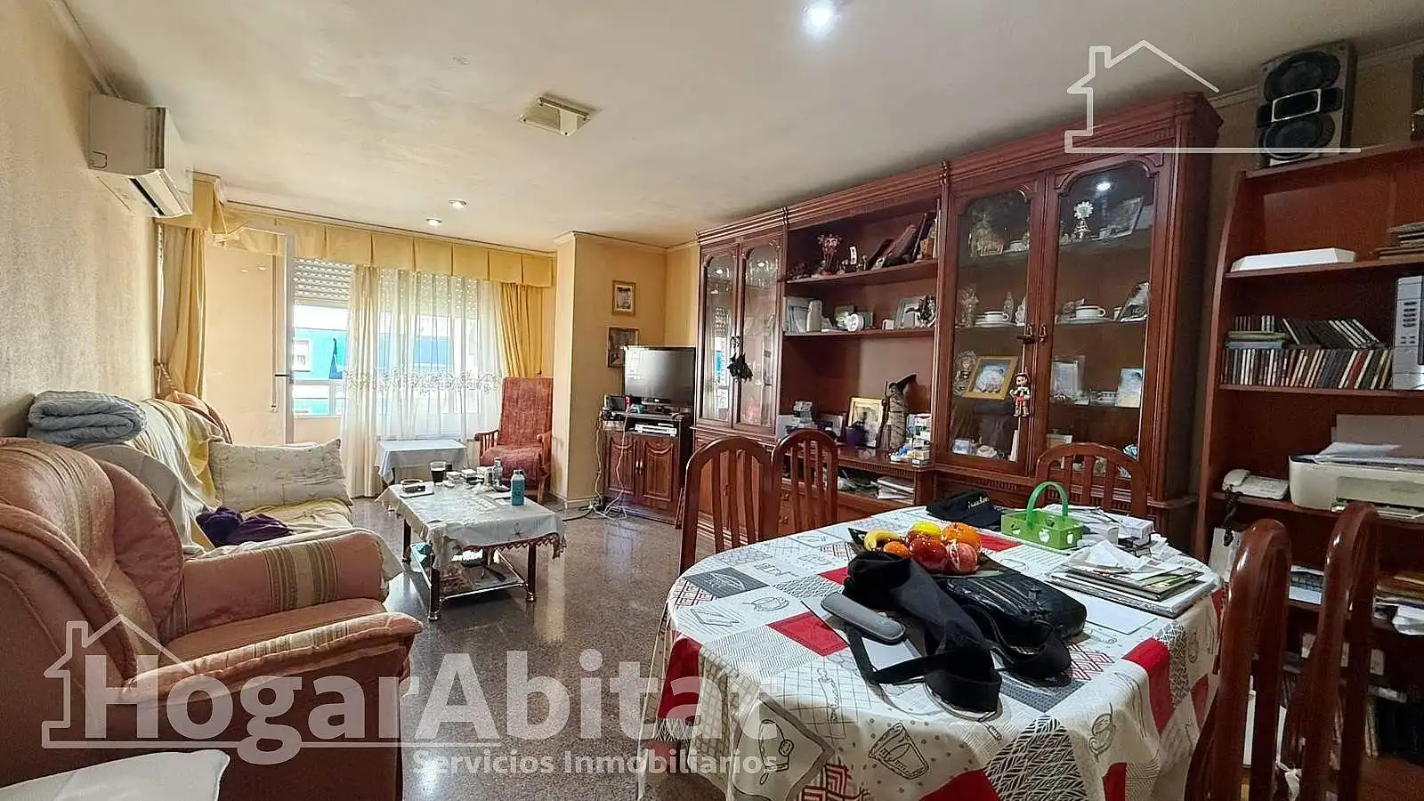 Living room of Flat for sale in Gandia  with Air Conditioner, Heating and Terrace