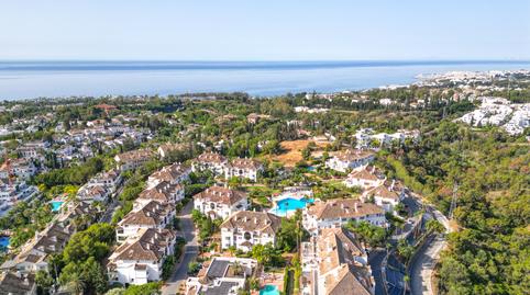 Foto 2 de Ático en venta en Lomas de Marbella Club, Málaga