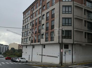 Local comercial en venda a Boiro