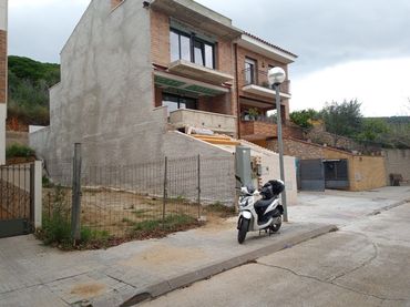 Wohnbaugrundstück zum Verkauf in Calle SALVADOR ESPRIU