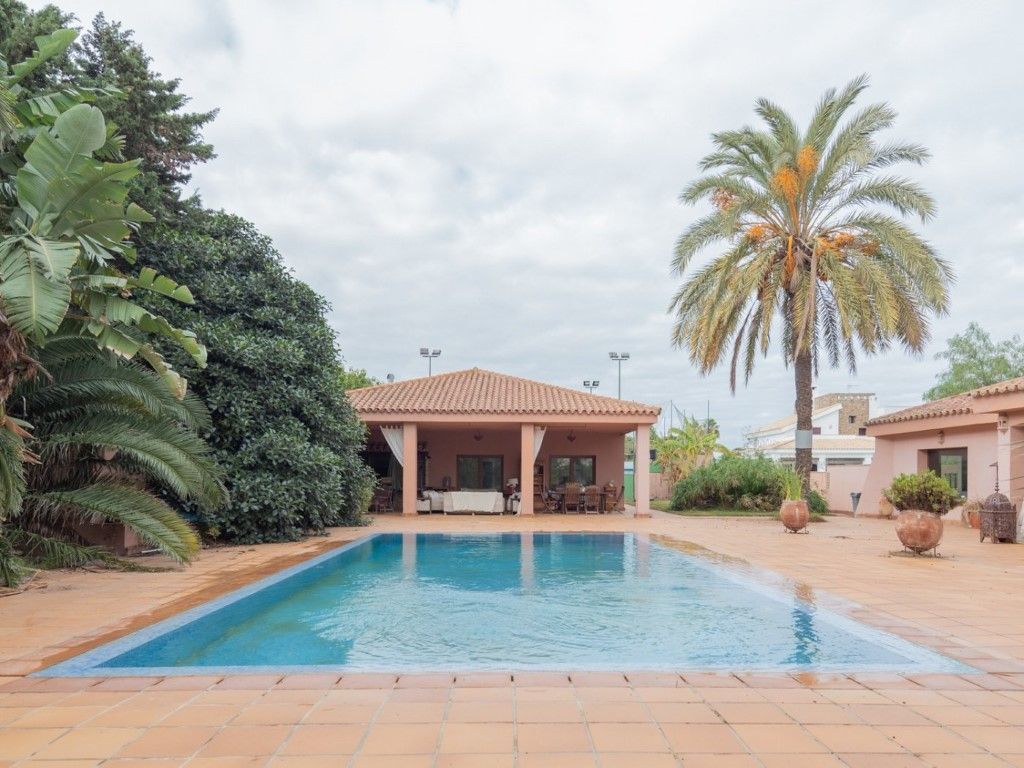 Casa o xalet en venda a Las Lagunas - Campano