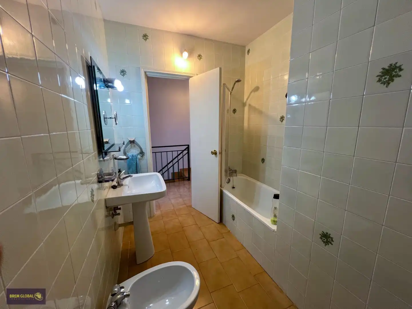 Bathroom of Detached homes for sale in La Cabrera  with Private garden and Community pool