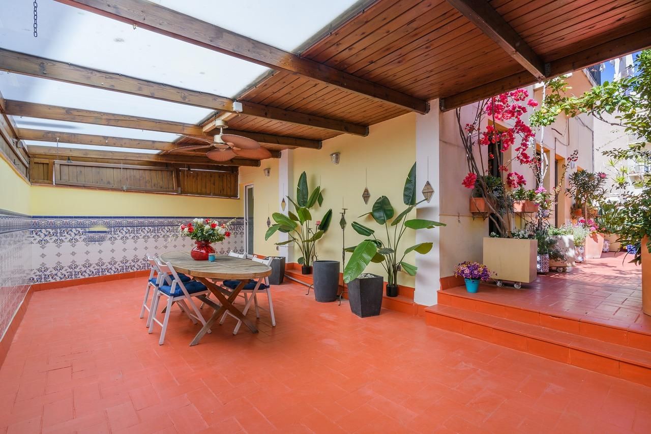 Terrace of Flat to rent in  Barcelona Capital  with Private garden, Terrace and Alarm