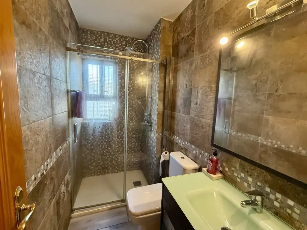 Baño de Apartamento en venta en Benicasim / Benicàssim