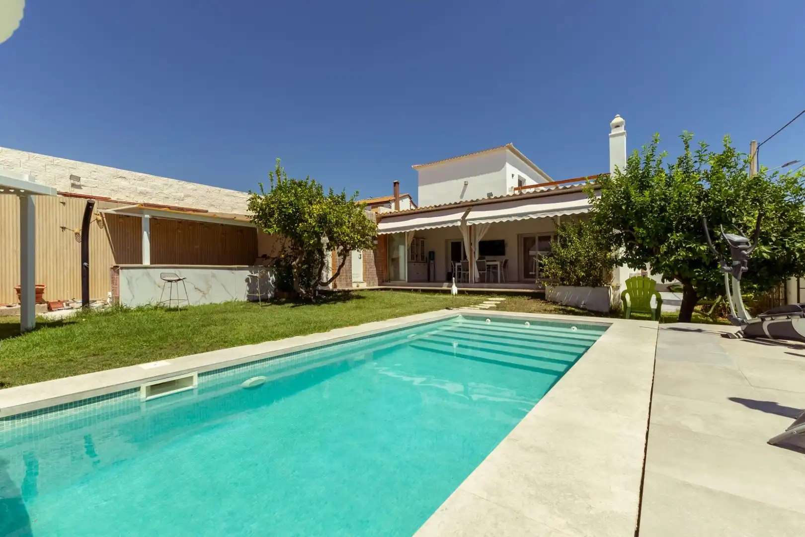 Piscina de Casa o chalet en venta en Málaga con Aire acondicionado, Jardín privado y Terraza