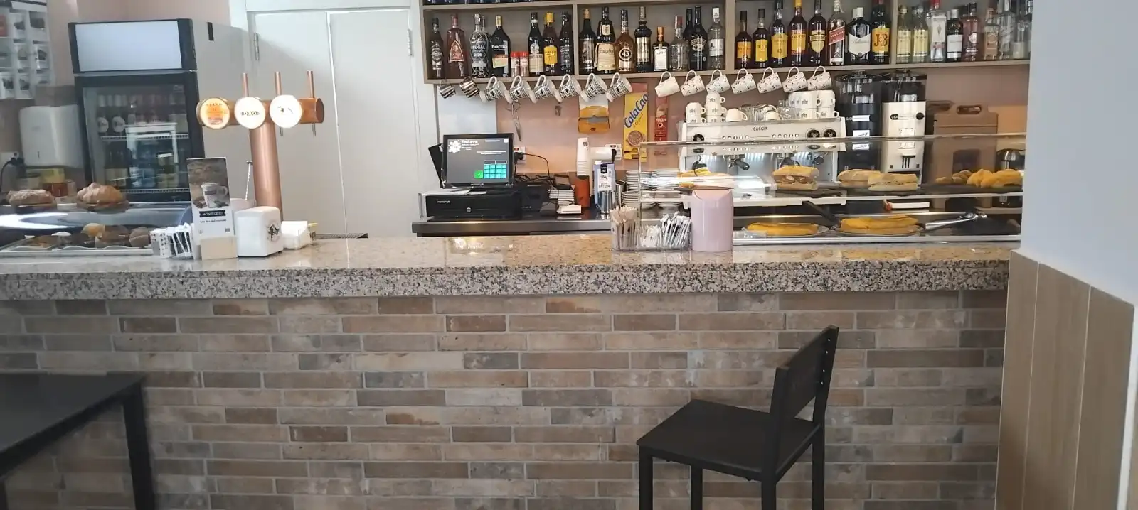Commercial properties for rent in Berriozar  with Air Conditioner, Heating and Furnished