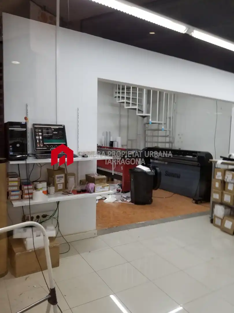 Local comercial en venda a Centre, imagen 14