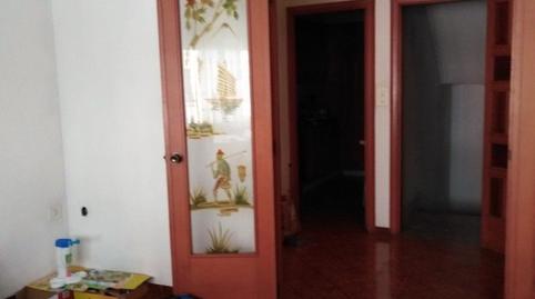 Foto 4 de Casa adosada en venta en Carrer D'ulldecona, 17, Pueblo, Castellón