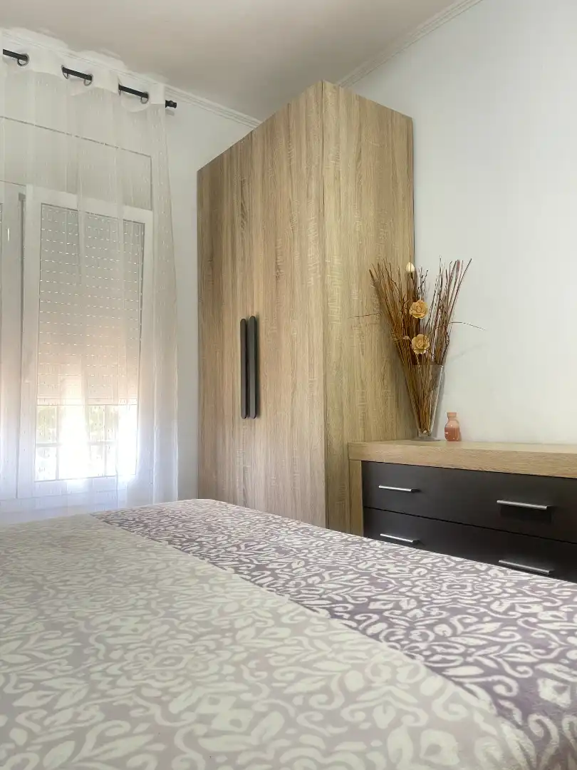 Dormitori de Apartament de lloguer en Miami Platja