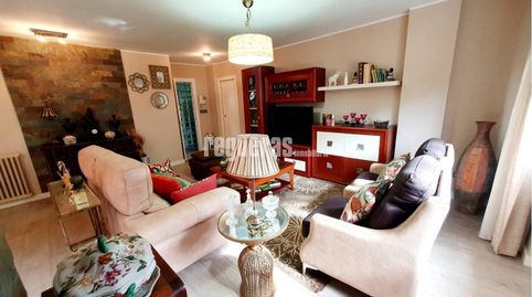 Foto 4 de Piso en venta en Piñole, Salinas, Castrillón