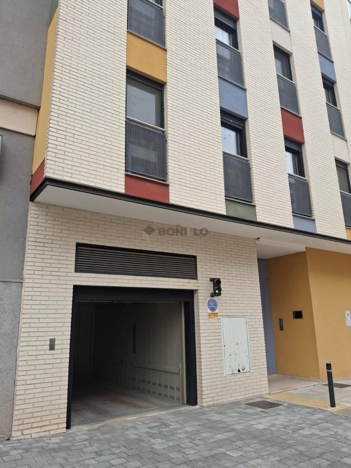 Vista exterior de Garaje en venta en  Teruel Capital