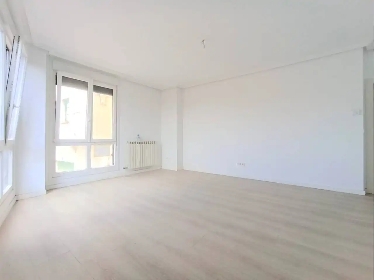 Habitación de Piso en venta en Cerezo de Río Tirón con Calefacción y Terraza