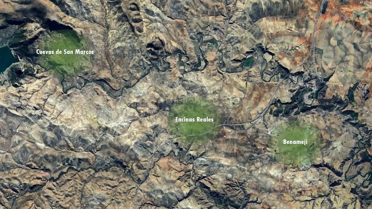 Wohnbaugrundstück zum Verkauf in Cuevas de San Marcos, imagen 5