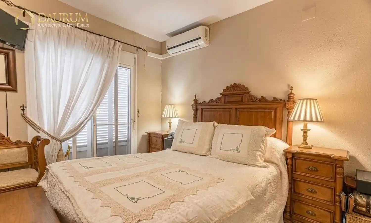 Habitación de Casa adosada en venta en Málaga con Aire acondicionado, Calefacción y Terraza
