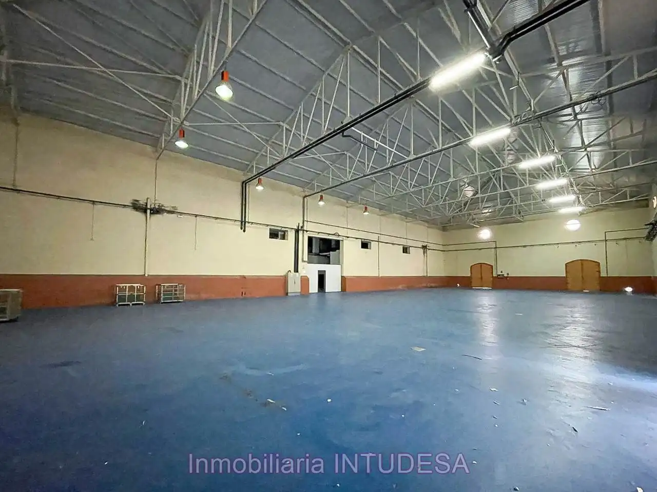 Nave industrial de alquiler en Ablitas