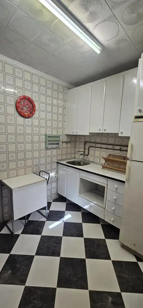 Cocina de Casa adosada en venta en Torrevieja con Jardín privado, Trastero y Amueblado