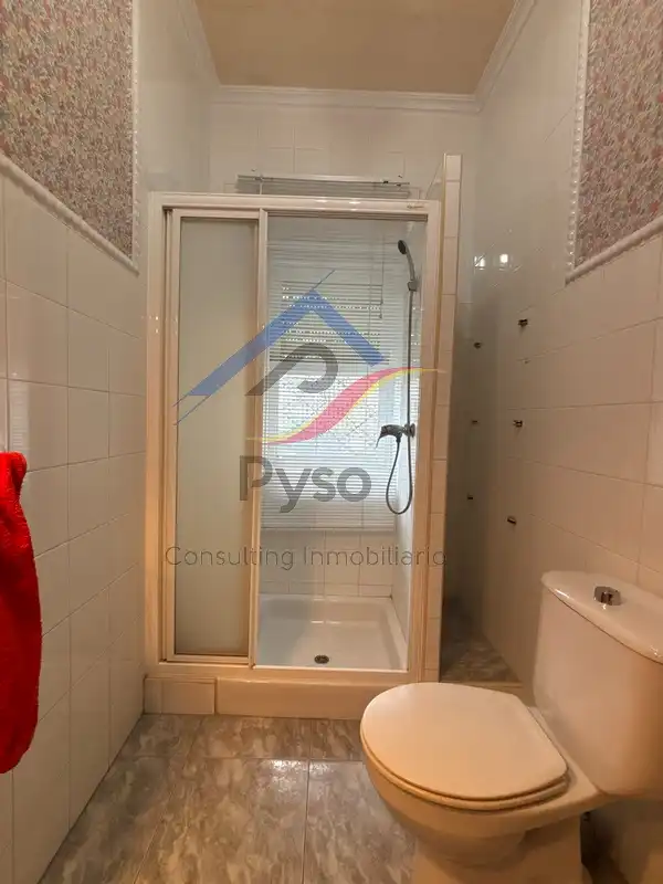 Bany de Casa o xalet en venda en Piélagos amb Calefacció, Jardí privat i Parquet
