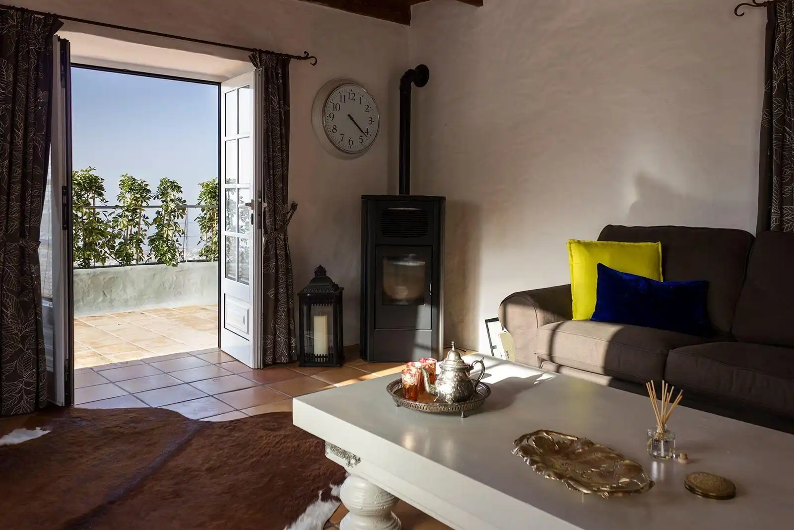 Wohnzimmer von Country house zum Verkauf in Santa Úrsula mit Privatgarten, Terrasse und Schwimmbad