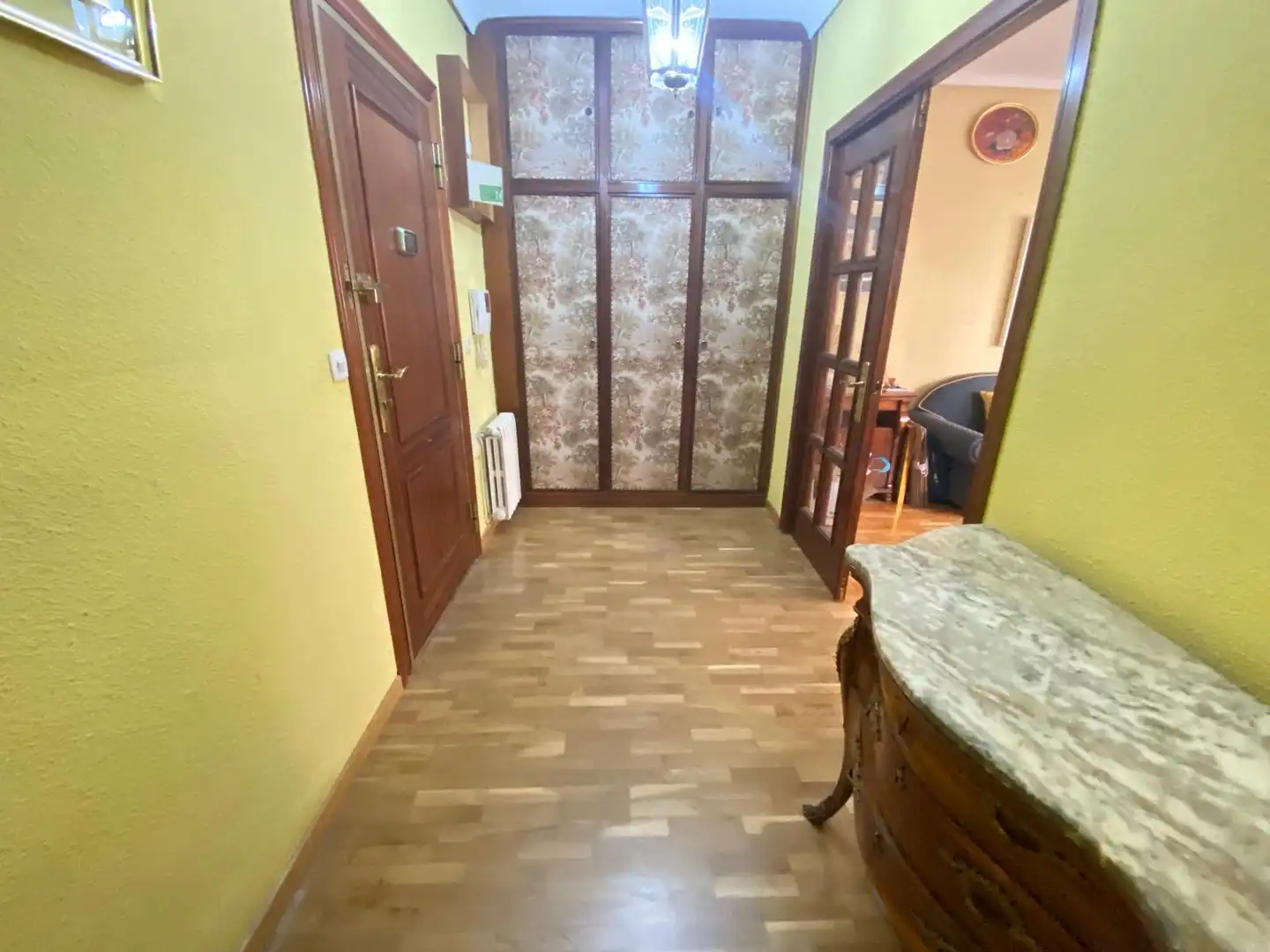 Piso en venta en Albacete con Aire acondicionado, Calefacción y Parquet