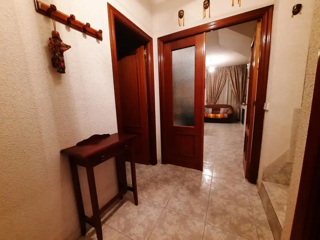 Casa adosada en venta en Hormigos