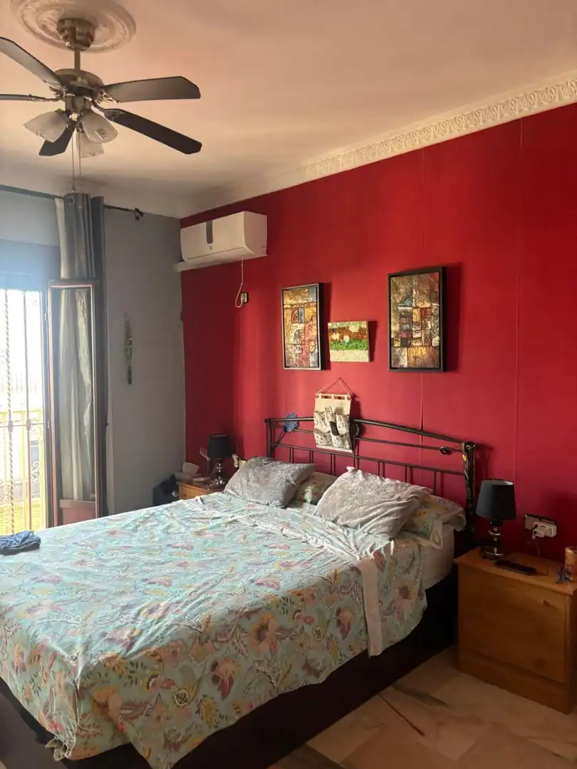 Habitación de Casa o chalet en venta en Alcalá de Guadaira con Terraza y Balcón