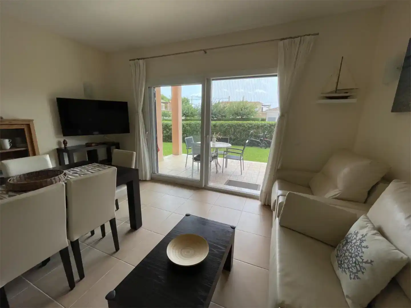 Sala d'estar de Planta baixa en venda en Campos amb Aire condicionat i Piscina